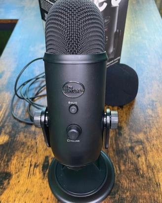 Blue Yeti – Microfono USB professionale