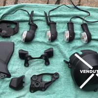 Pezzi vari MT 09 pedane portatarga