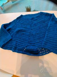 poncho in cotone all'uncinetto