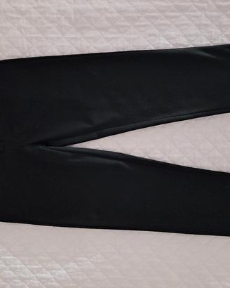 Pantaloni neri skinny Made in Italy eleganti