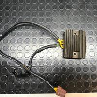 Regolatore ti tensione vespa GTS 300