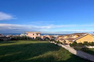 Villa di 190 m² con 5 locali a Anzio