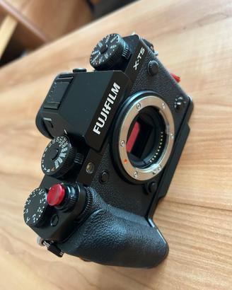 Fujifilm X-T5