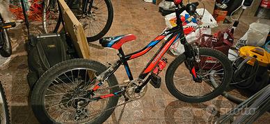Bicicletta mountain bike da bambino