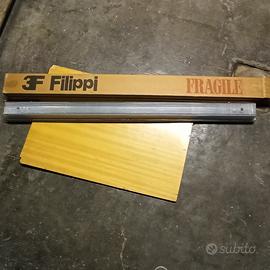 Plafoniera neon a un neon