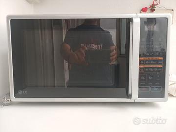 Forno a microonde LG