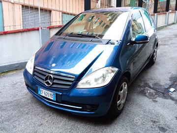 Mercedes-benz A 160 A 180 BlueEFFICIENCY Executive