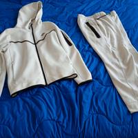 Tute tech Nike white/blue