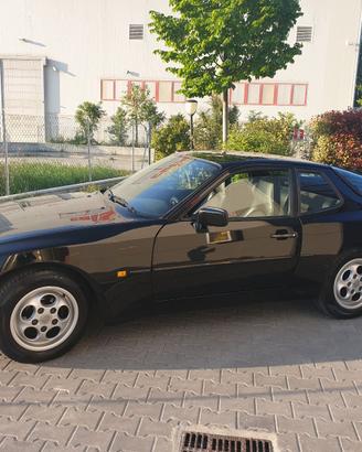 PORSCHE 944 S versione 40 del 1988...