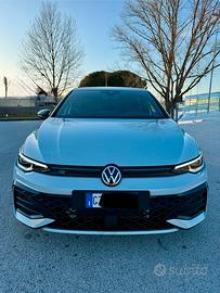 GOLF  150 CV TDI  DIESEL 2025’