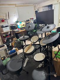 V-DRUMS TD-17KVX2 + accessori