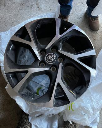 Cerchi in lega originali C-HR