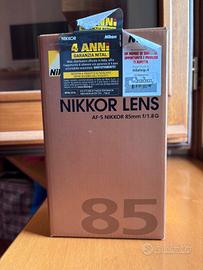 Nikon 85mm F1.8g
