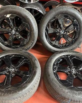CERCHI E GOMME NISSAN 18 POLLICI ORIGINALI