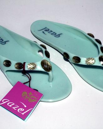 Sandalo infradito pietre strass.