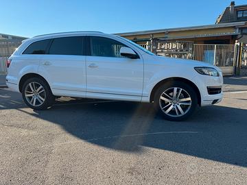 Audi q7 2009 3.0 diesel E6A 240cv