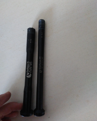 Perno passante carbon ti