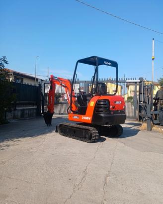 E241 - Escavatore 18 q allargabile LIBRA 218 SV