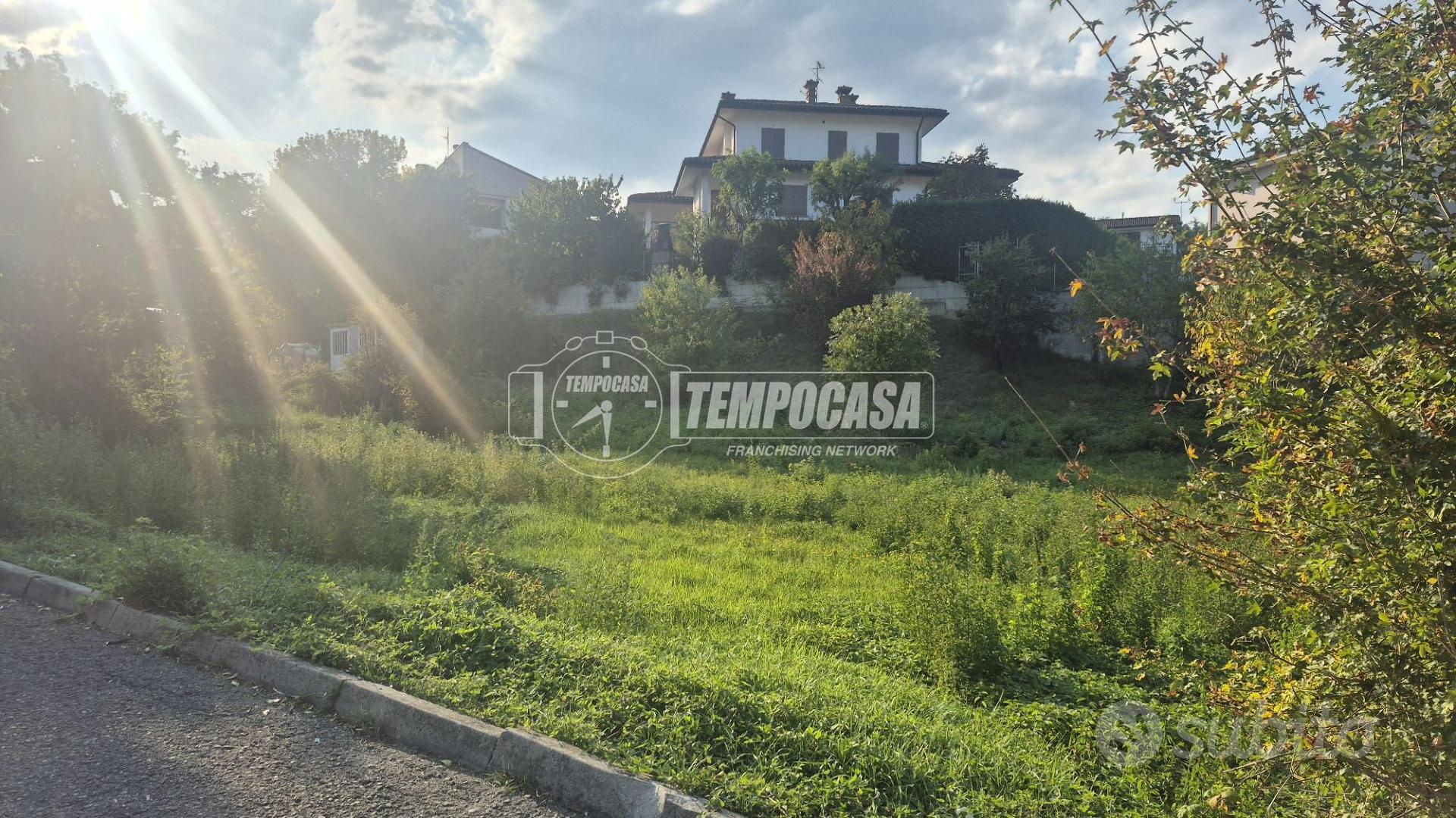 TERRENO EDIFICABILE DI 1500 MQ A CORVELLA - ALTO R - Altro