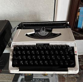 Macchina da scrivere Brother 210-Vintage anni ‘70
