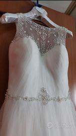 Abito da sposa linea A ampio