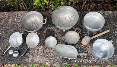 antichi attrezzi in alluminio