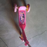 Bicicletta e monopattino