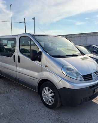 Renault Trafic 2.0dci “9 POSTI”