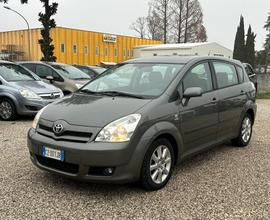 Toyota Corolla 2.0 16V D-4D 5 porte Sol