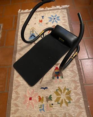 Attrezzo per addominali