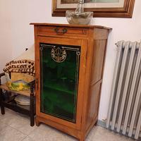 vetrinetta stile Liberty 