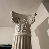 Colonna in gesso