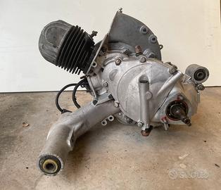 Motore vespa 50