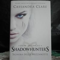 Libri Cassandra Clare "La Signora della Mezzano
