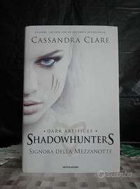 Libri Cassandra Clare "La Signora della Mezzano