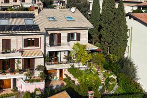 VILLA A SCHIERA A PORTO SAN GIORGIO