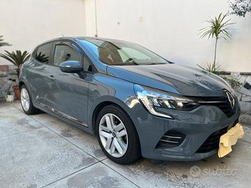 RENAULT CLIO 5 GRIGIO FINANZA TCe 12V 100 CV GPL