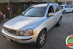 VOLVO XC90 2.4 D5 185 CV AWD Momentum
