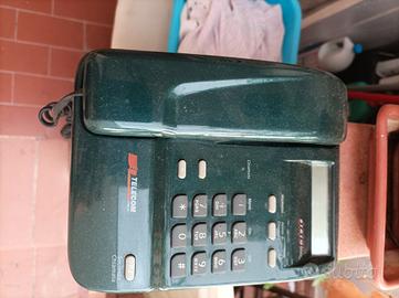 Telefono analogico dei tempi andati 