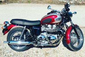 Triumph Bonneville T100