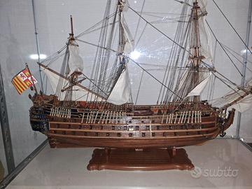 San Felipe nave in legno