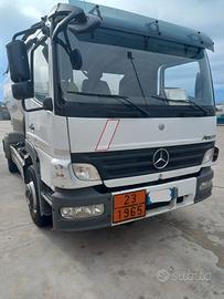 Cisterna mercedes 7000 kg