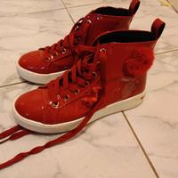 sneakers Love Moschino