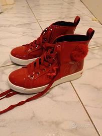 sneakers Love Moschino