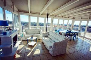 Appartamento con attico pulsano