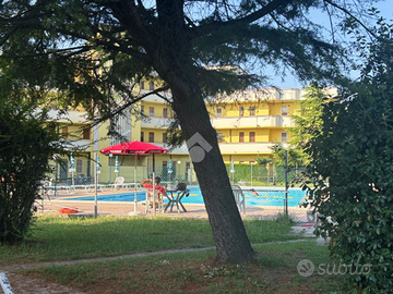Trilocale con piscina lido delle nazioni