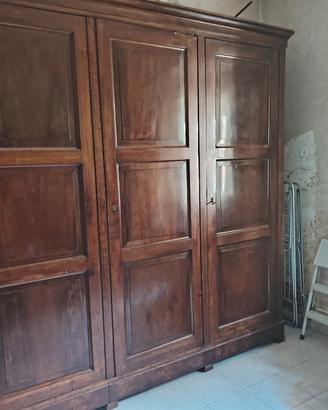 armadio legno
