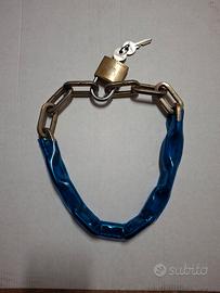 catena con catenaccio