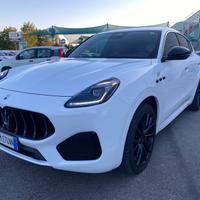 Maserati Grecale MHEV 300 CV AWD GT