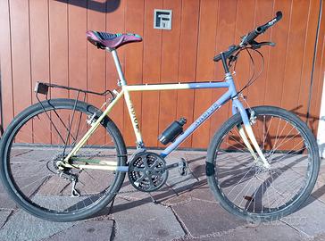 mountain bike Radius taglia M buono stato